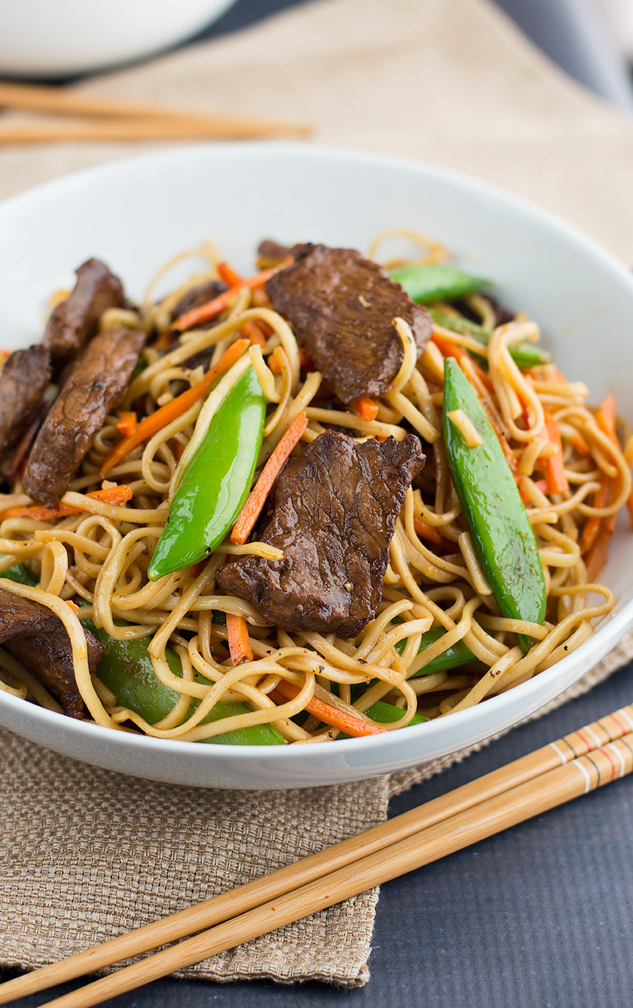 Asian Noodles Stir Fry
 Red Thai Curry Stir Fried Chinese Noodles with Beef