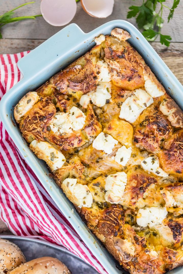 Bagel French Toast Casserole
 Make mornings DELICIOUS with this Everything Bagel Savory