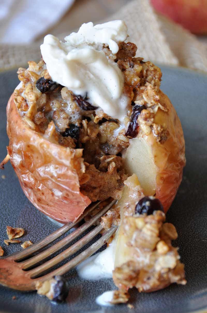 Baked Apple Desserts
 20 Mind Blowing Ways to Eat Baked Apples This Fall