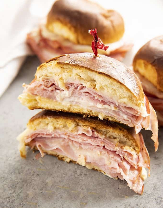 Baked Ham And Cheese Sandwiches In Foil
 Hot Ham and Cheese Sandwiches The Salty Marshmallow