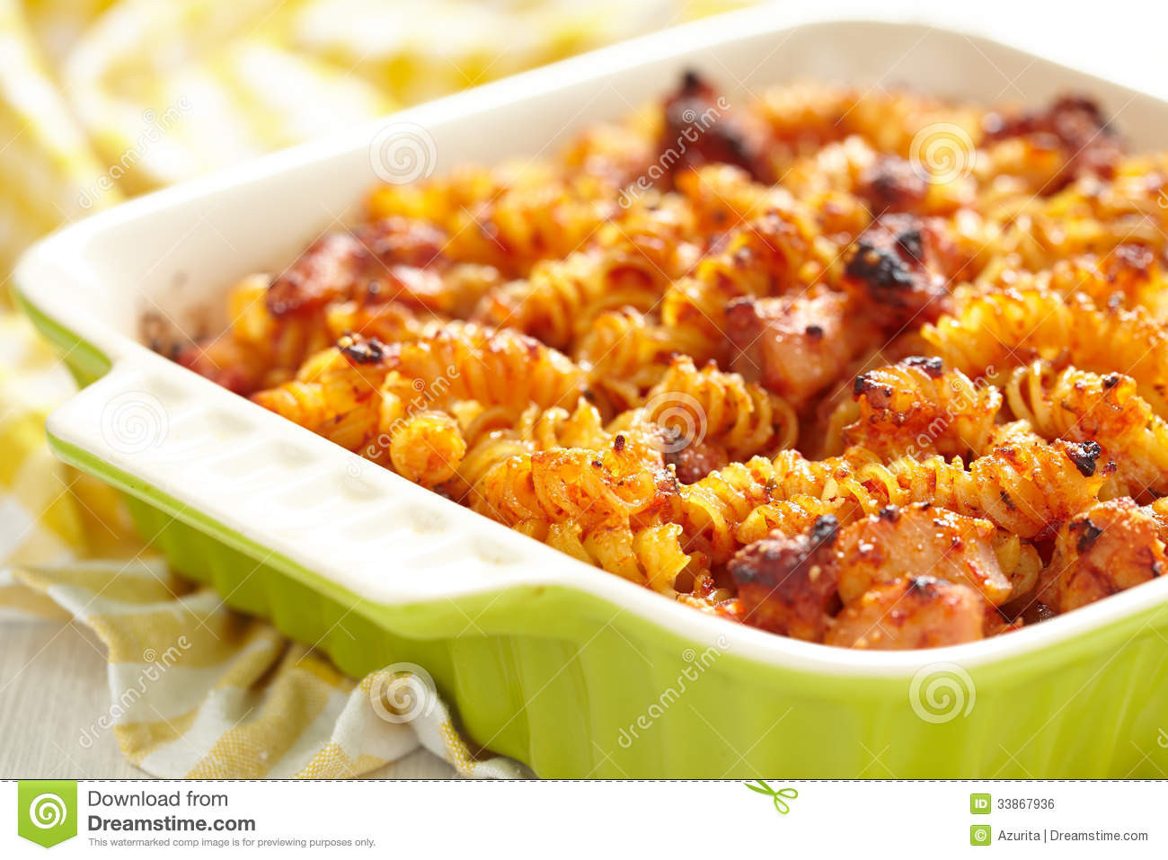 Baked Macaroni And Cheese With Tomato
 Baked Macaroni Chicken Cheese And Tomato Sauce Stock