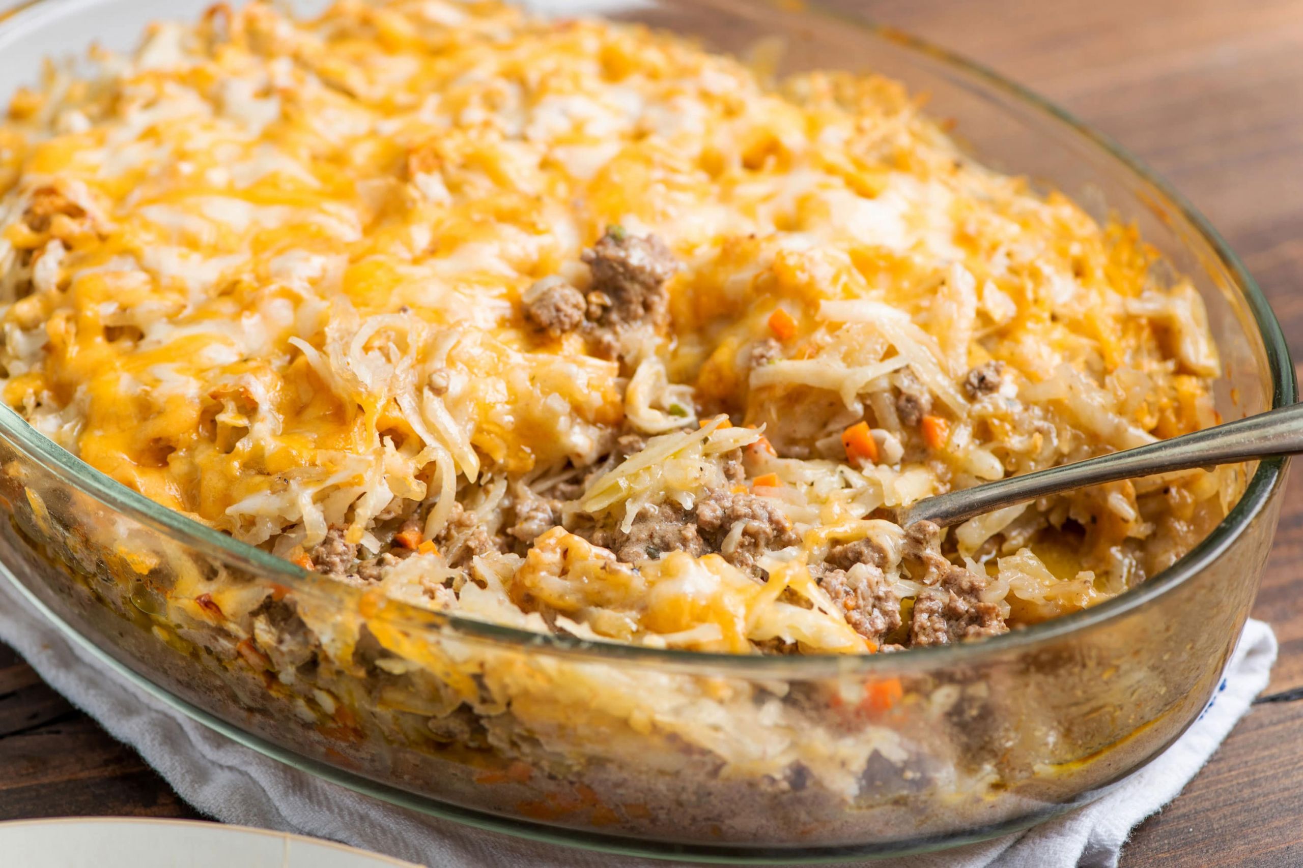 Beef Hash Brown Casserole
 Cheesy Ground Beef and Hash Brown Casserole Recipe — The