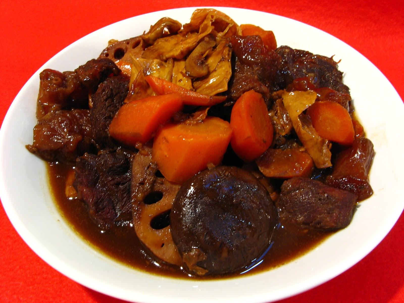 Beef Shank Stew
 Duck Soup Easy Beef Shank and Tendon Stew 燜牛筋牛腱 Man1