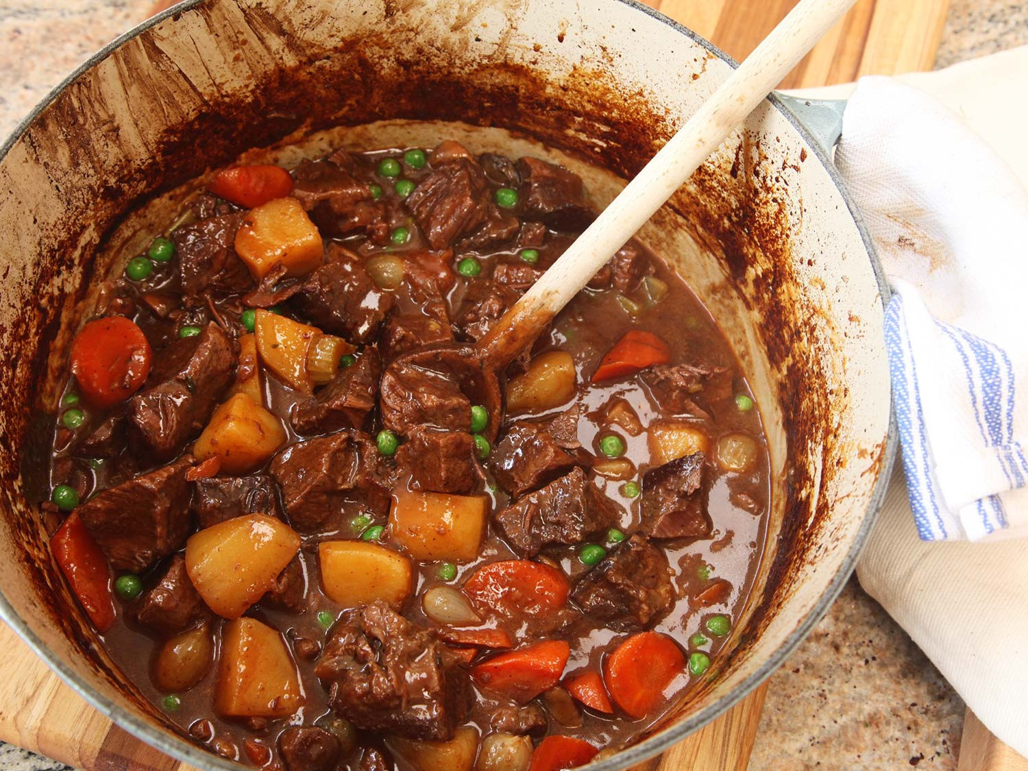 Beef Stew In Dutch Oven
 Why Anything Slow Cookers Can Do Others Can Do Better