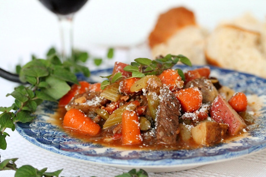 Beef Stew With Wine
 Roaster Pan Beef Stew with Wine