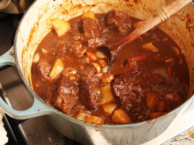 Best Cut Of Beef For Stew
 Stew Science How to Choose the Best Cuts for Beef Stew