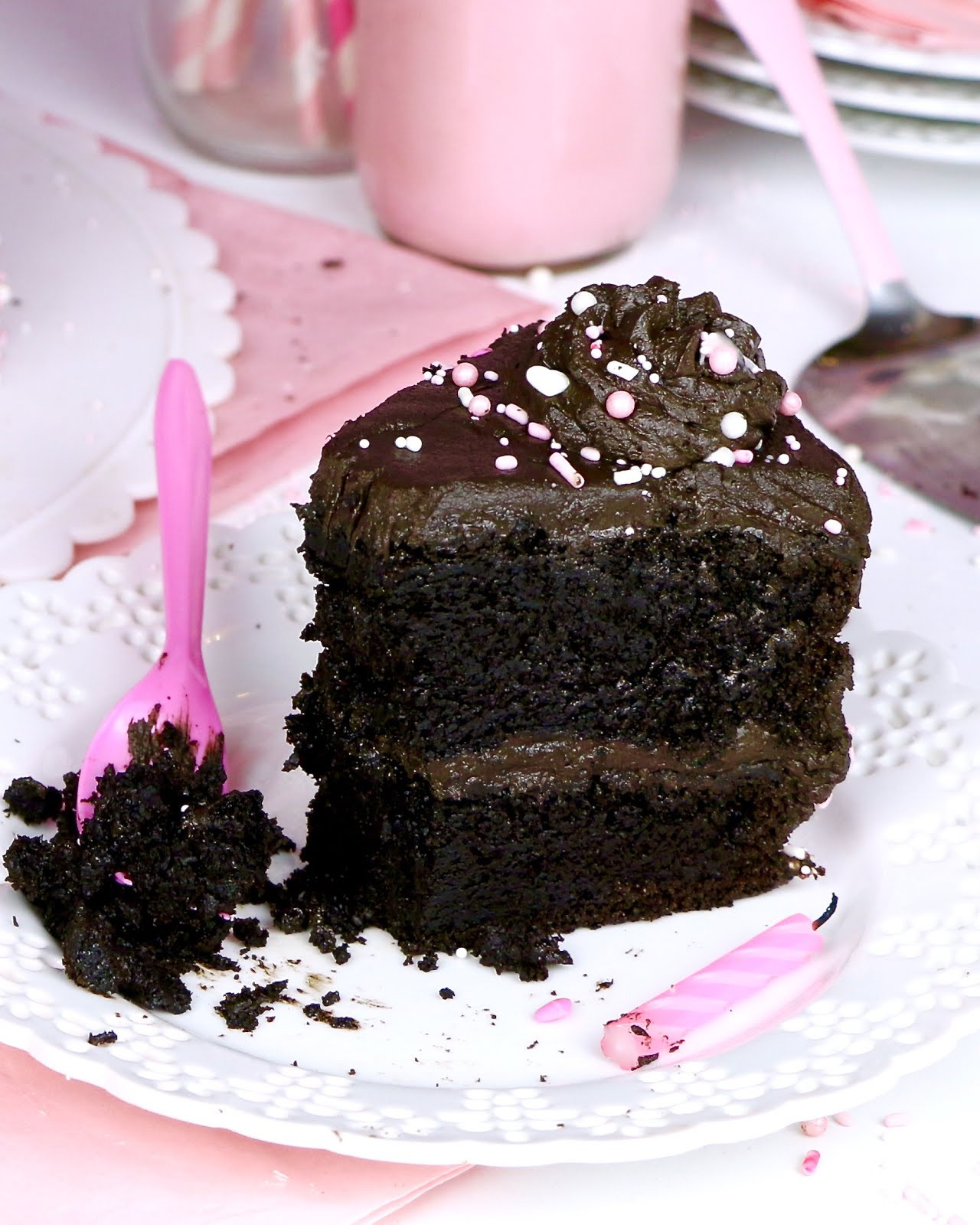 Best Frosting For Chocolate Cake
 VIDEO THE BEST Chocolate Cake with Chocolate Frosting