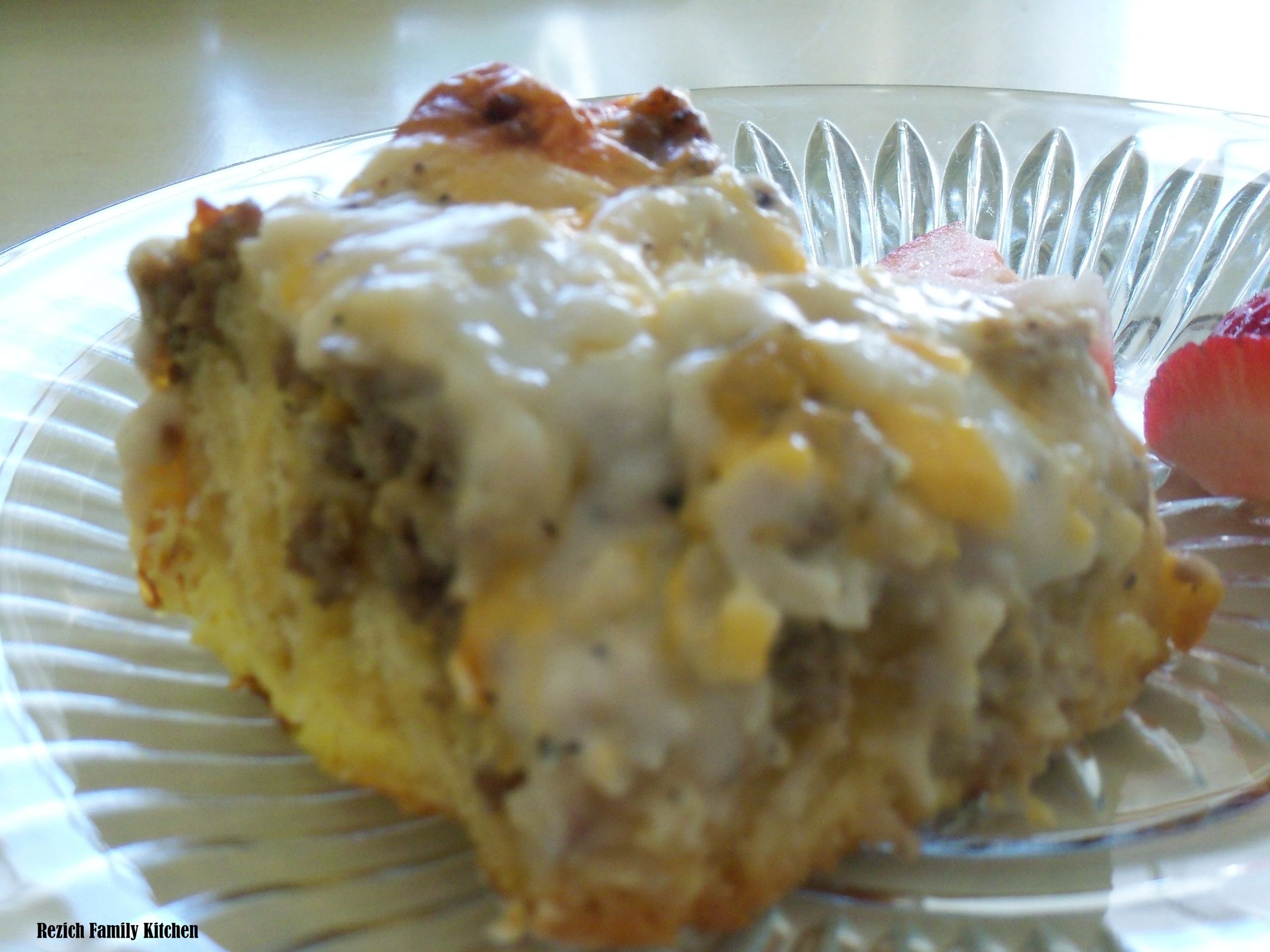 Biscuit And Gravy Casserole Recipe
 Country Gravy And Biscuit Casserole – rezichfamilykitchen