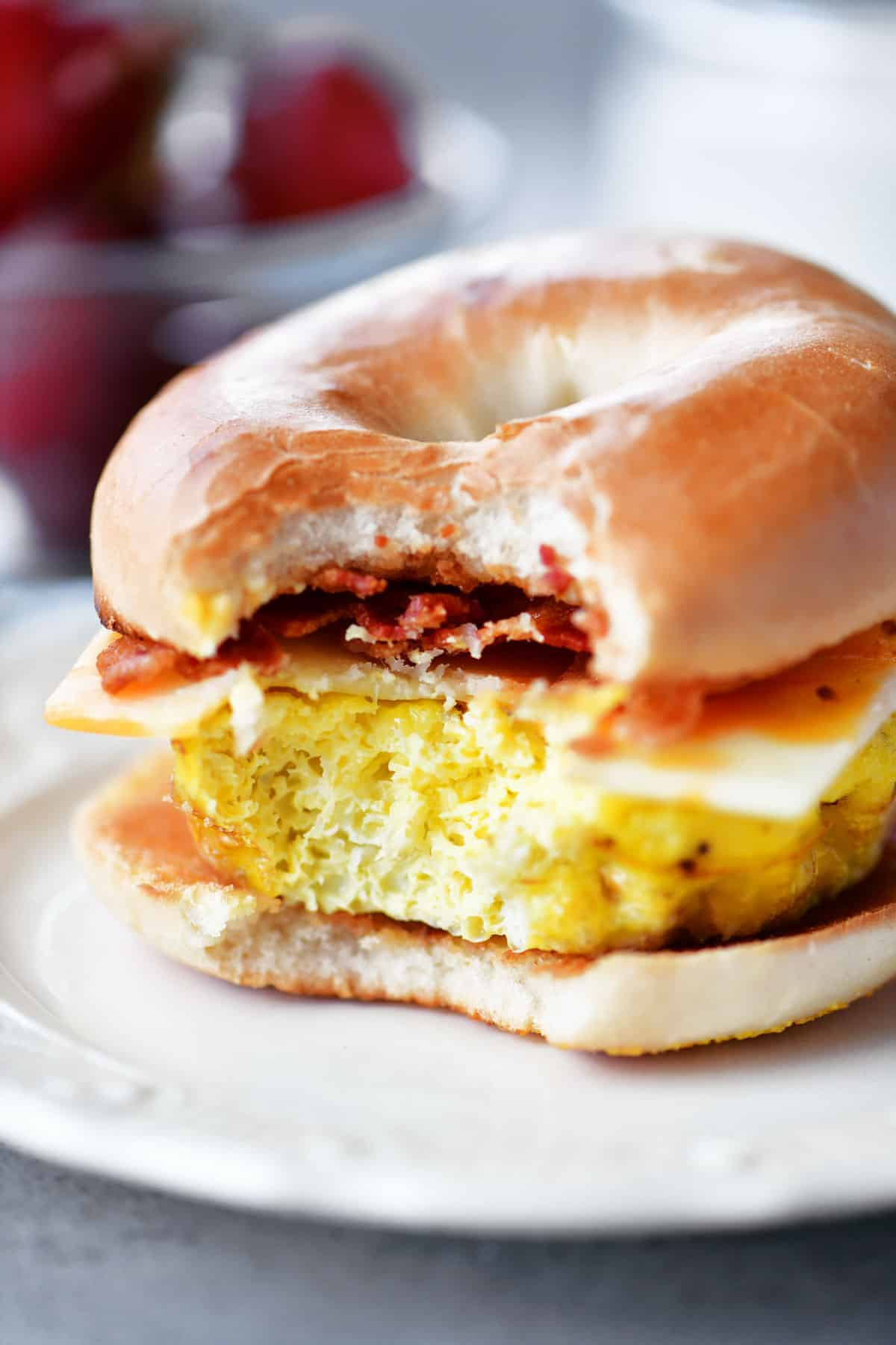 Breakfast Bagel Sandwich Recipes
 Bacon Egg Cheese Bagel Sandwich Meal Prep Recipe The