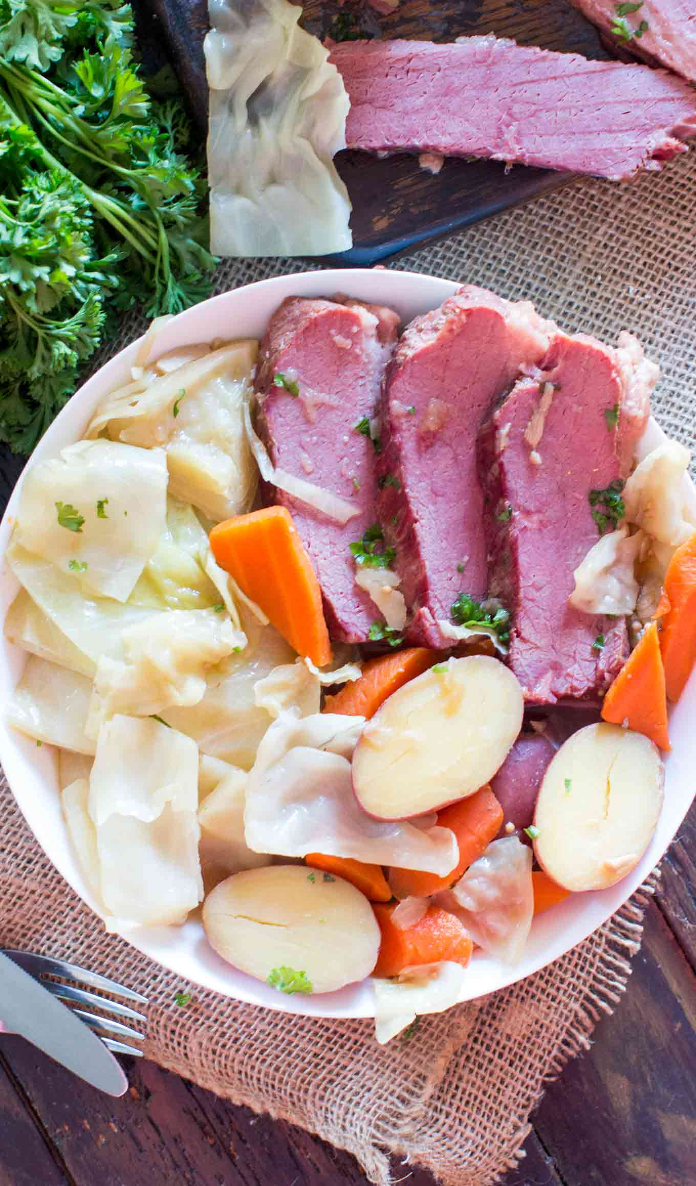 Cabbage In Instant Pot
 Instant Pot Corned Beef and Cabbage [VIDEO] Sweet and