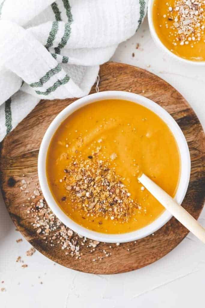 Carrot Ginger Soup Vegetarian
 Healthy & Vegan Carrot Ginger Soup Recipe