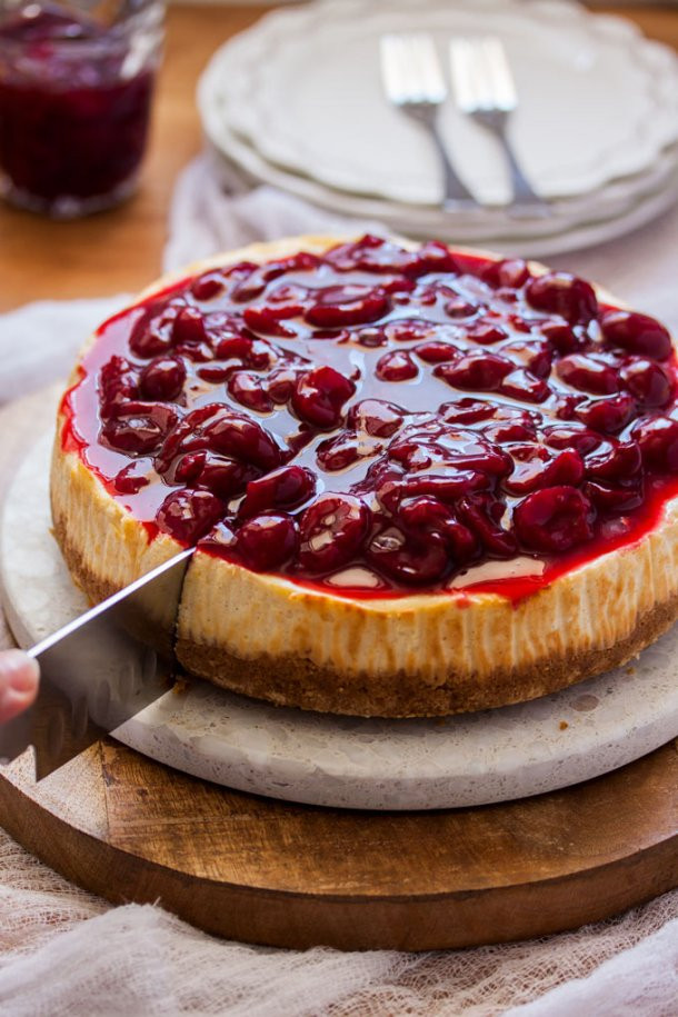 Cherry Sauce For Cheese Cake
 Easy Baked Cheesecake with Fresh Cherry Sauce