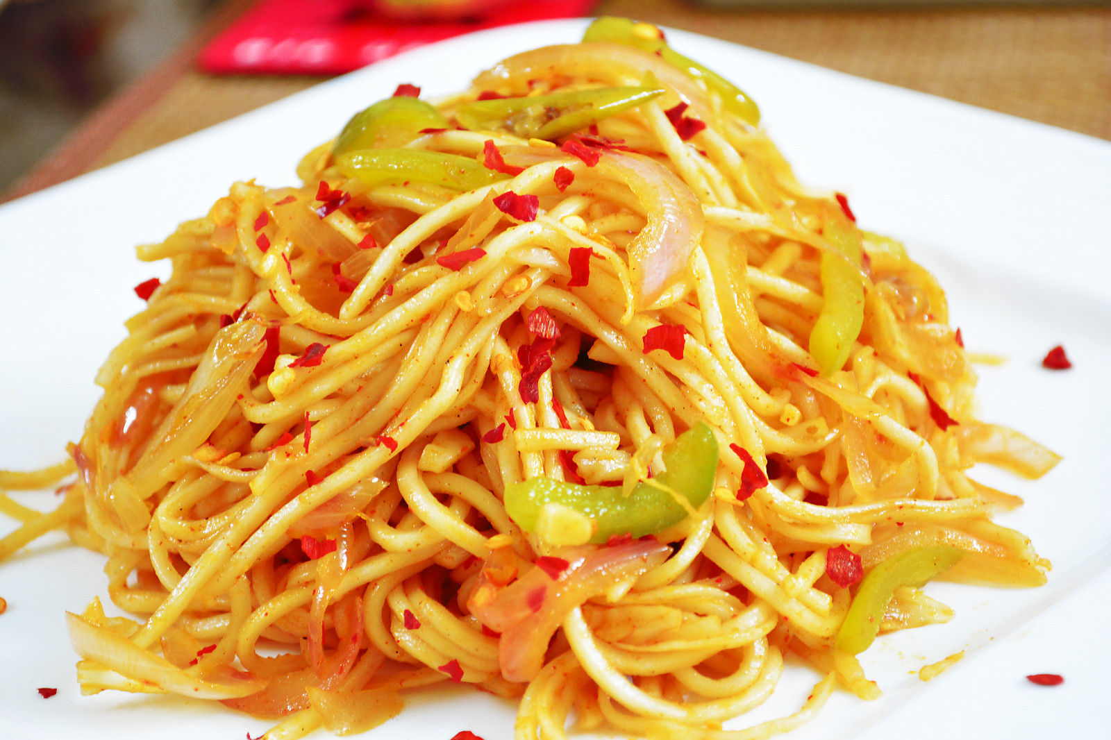 Chilli Garlic Noodles Awesome Spicy Chilli Garlic Noodles Recipe by Archana S Kitchen