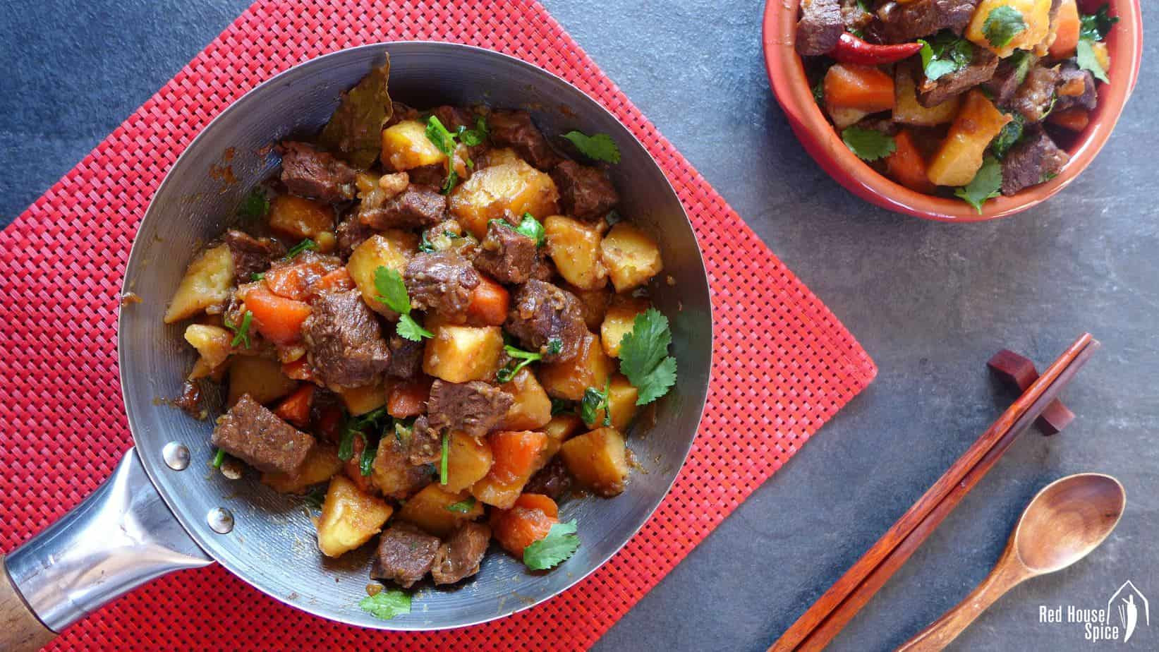 Chinese Beef Stew
 Chinese spiced beef and potato stew 土豆炖牛肉