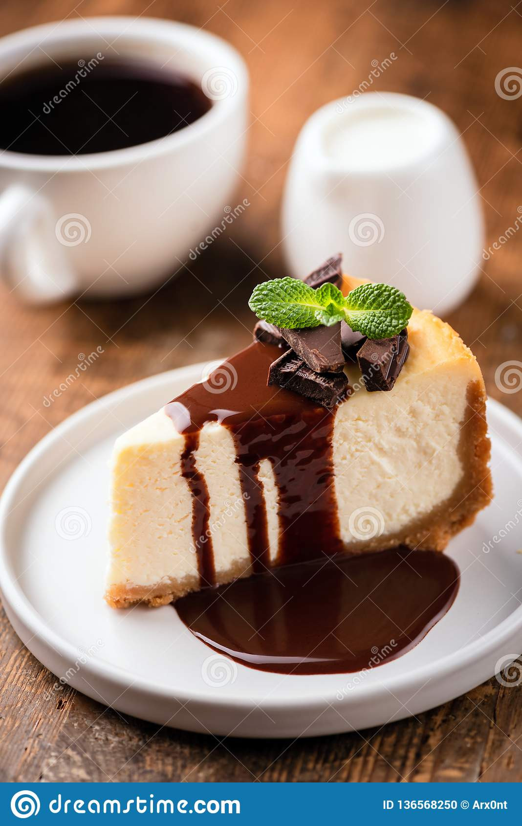 Chocolate Sauce For Cheese Cake
 Cheesecake With Chocolate Sauce Stock Image of