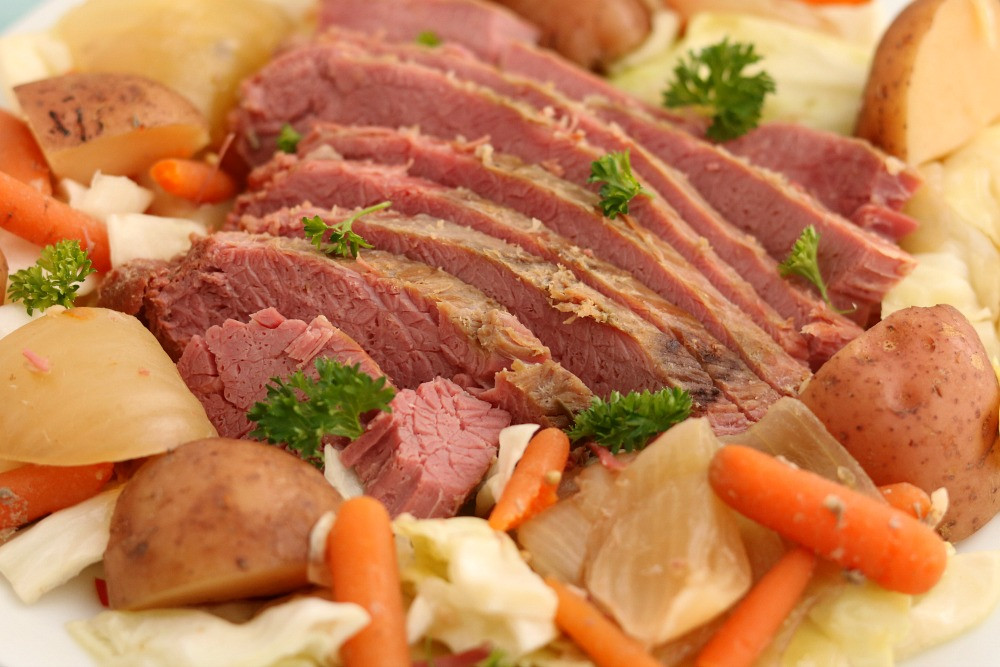 Corned Beef And Cabbage Calories
 Simple Slow Cooker Corned Beef and Green Cabbage St