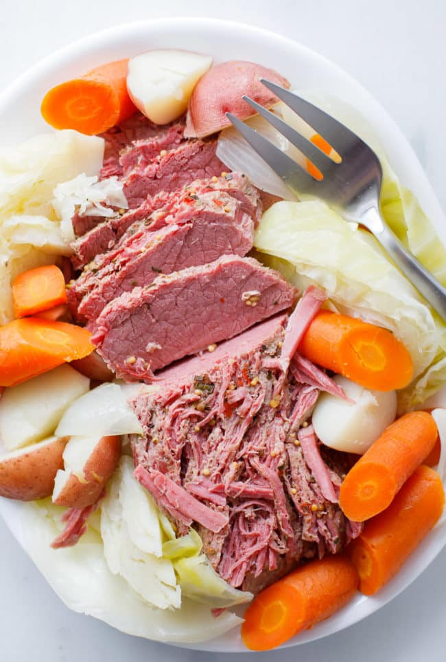 Corned Beef And Cabbage In Instant Pot
 Instant Pot Corned Beef and Cabbage Pressure Cooker