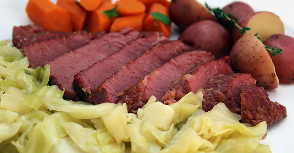 Corned Beef and Cabbage In Pressure Cooker Awesome Pressure Cooker Corned Beef and Cabbage the Foo Eats