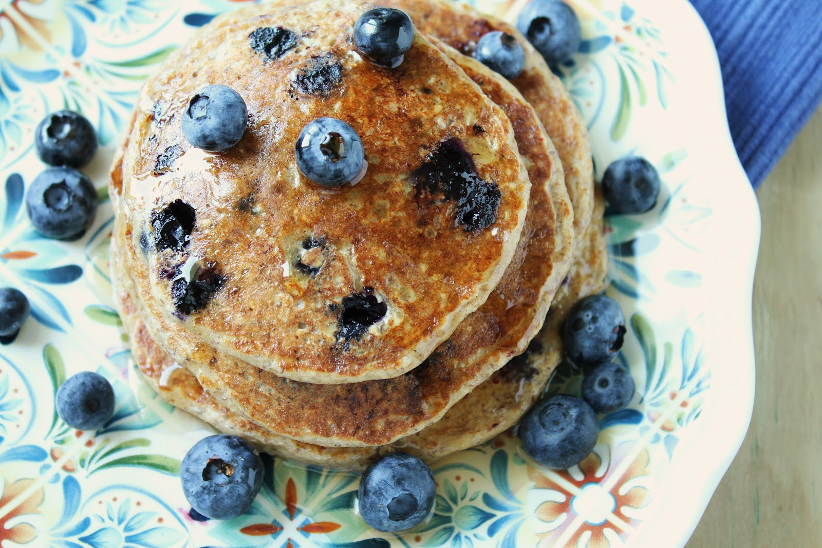 Cottage Cheese Oat Pancakes
 Oatmeal Cottage Cheese Pancakes with Blueberries