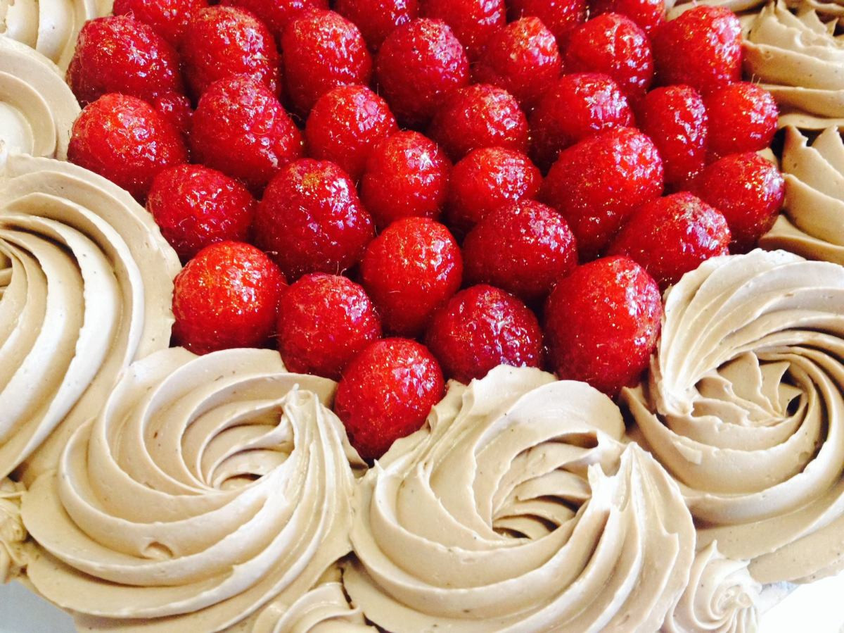 Desserts Delivered To Your Door
 Chef Shanda bakes – handmade European desserts delivered