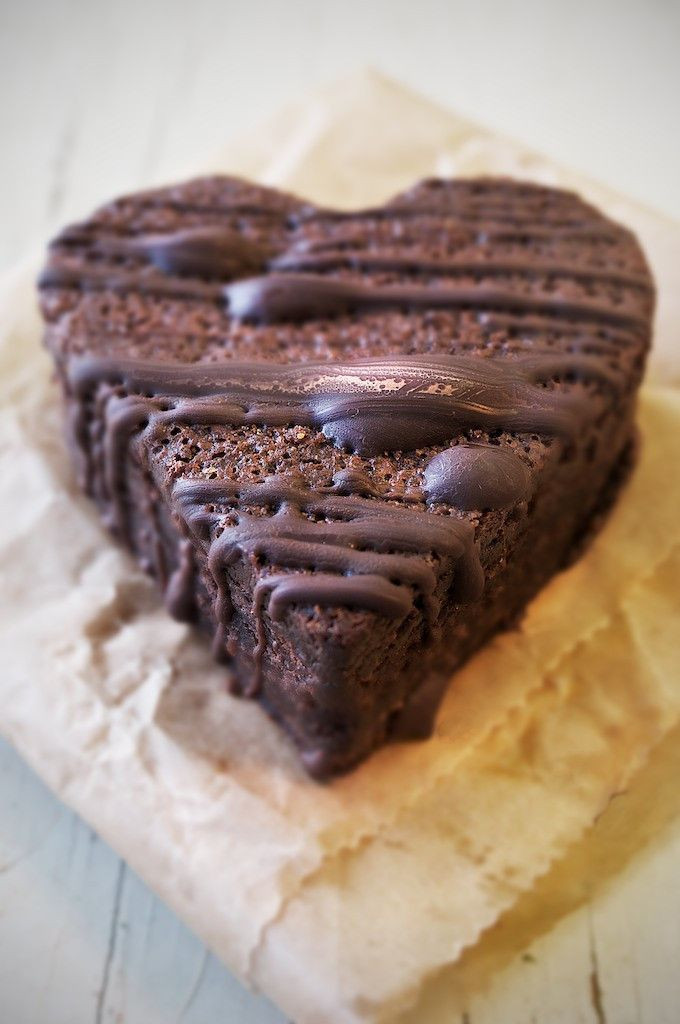 Desserts Delivered To Your Door
 12 Valentine s day heart shaped brownies from £17 00