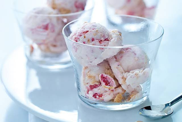 Desserts With Evaporated Milk
 10 Best Strawberry Desserts with Sweetened Condensed Milk