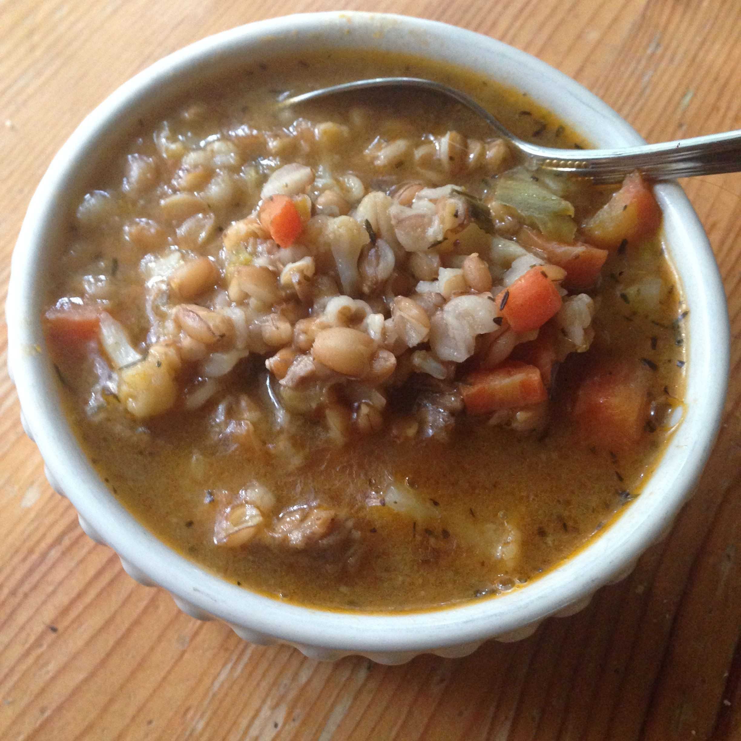 Easy Beef Barley Soup
 Simple beef and barley soup Recipe