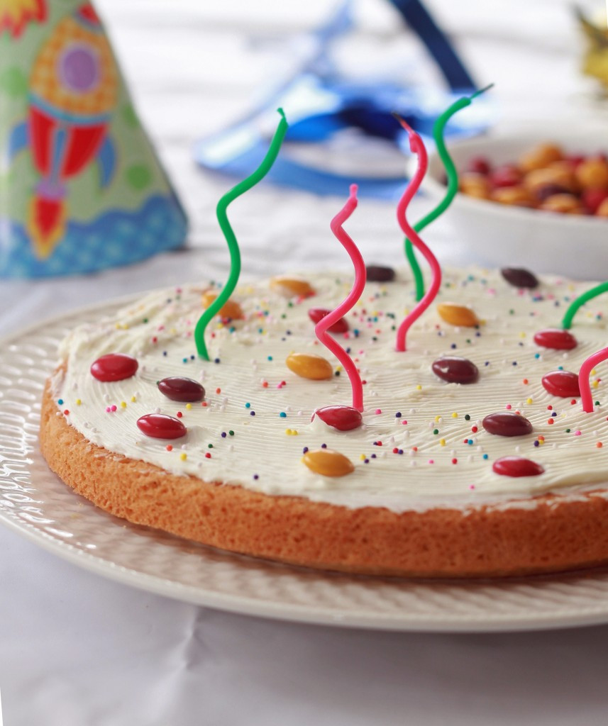 Easy Birthday Desserts
 Simple Birthday Cake