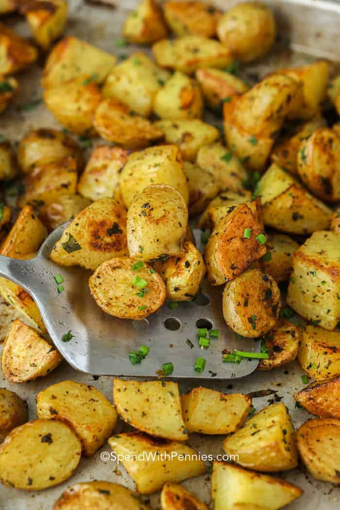 Easy Roasted Potatoes
 Easy Oven Roasted Potatoes Easy to Make  Spend With
