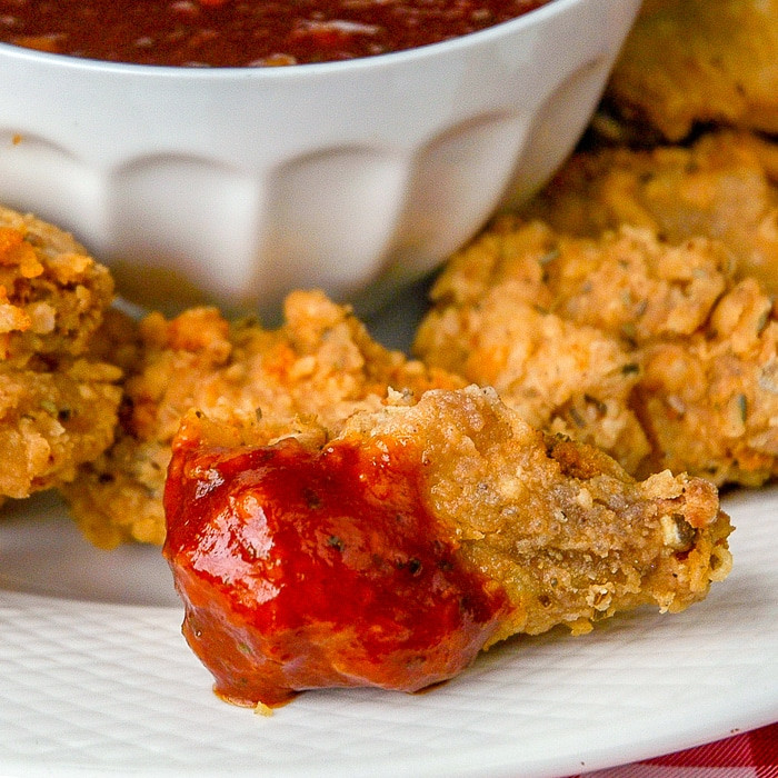 Fried Bbq Chicken
 Fried Chicken Wings with Blackstrap BBQ Sauce Super