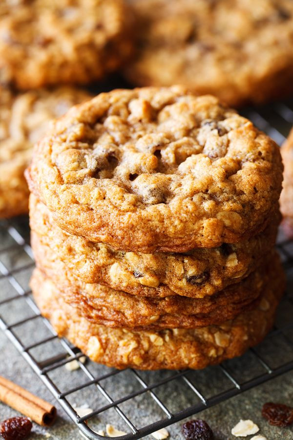 Gourmet Oatmeal Raisin Cookies
 Thick and Chewy Oatmeal Raisin Cookies Recipe