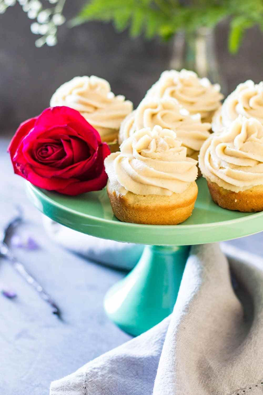 Gourmet Super Moist Vanilla Cupcakes Recipes
 Moist Vanilla Cupcakes Recipe