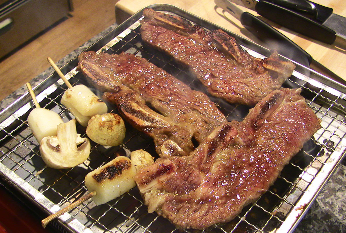 Grilling Beef Short Ribs
 LA galbi LA style grilled beef short ribs recipe
