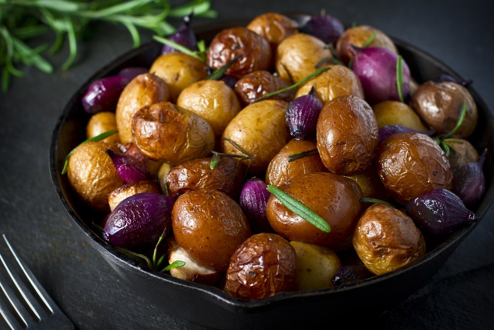 Herb Roasted Baby Potatoes
 Roasted Baby Potatoes with Thyme and Rosemary recipe