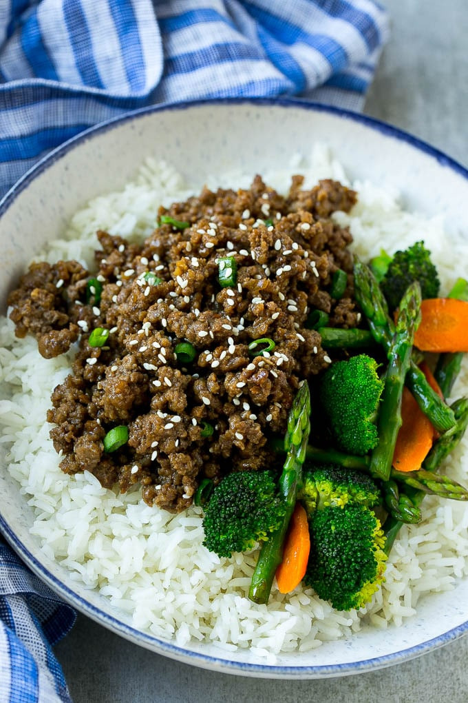 Korean Ground Beef And Rice Bowls
 Korean Beef Bowls Dinner at the Zoo