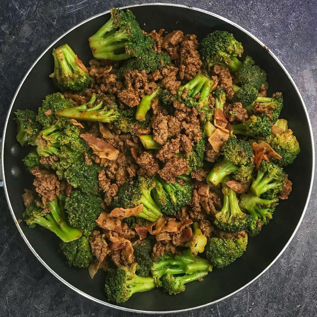 Low Calorie Meals With Ground Beef
 MacroFriendly Recipe Sticky Sweet Beef & Broccoli ⠀ 📊190