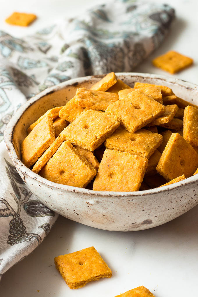 Low Carb Cheese Crackers
 Low Carb Cheddar Cheese Crackers