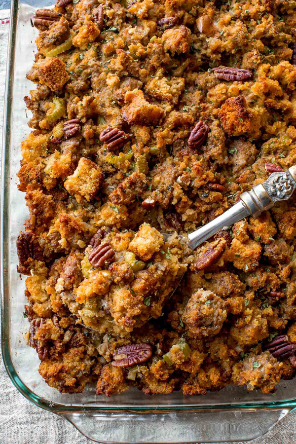 Make Ahead Side Dishes
 the BEST LIST of Thanksgiving side dishes you can make