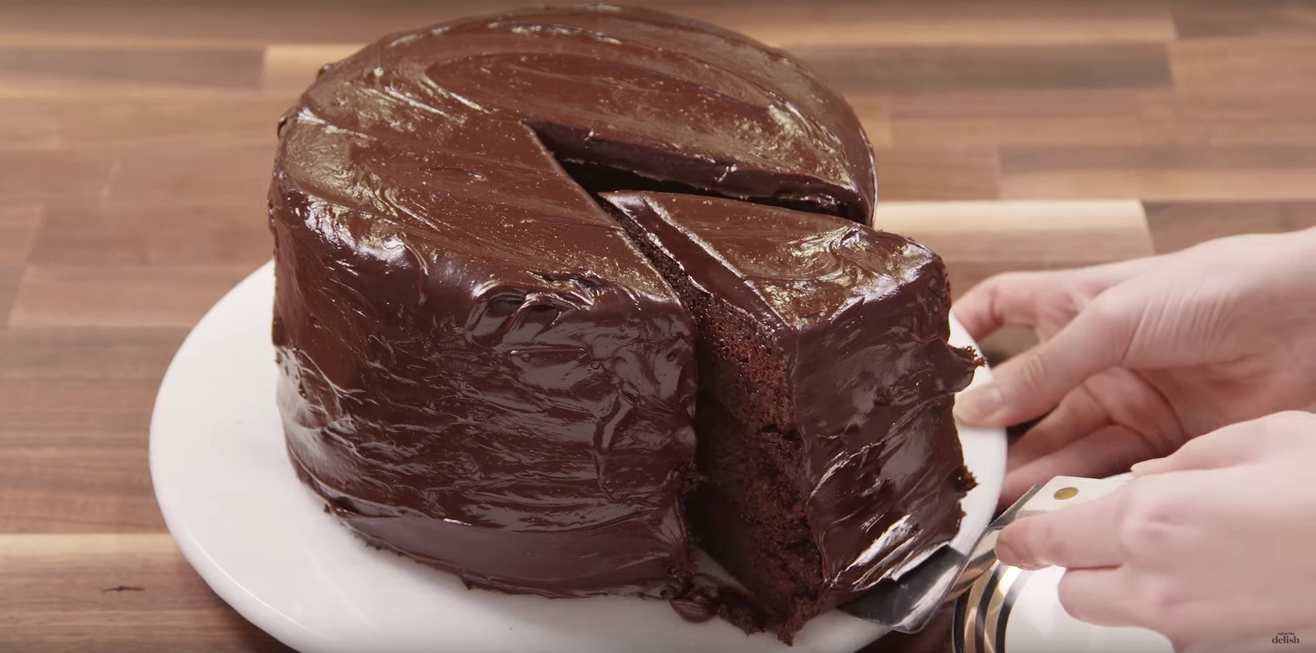 Matilda Chocolate Cake
 Here’s How to Bake That Famous ‘Matilda’ Inspired Cake