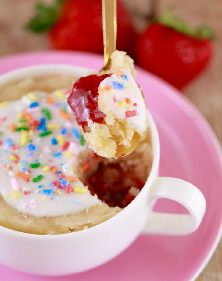 Microwave Dessert Recipes
 16 Mug Desserts to Make in the Microwave PureWow