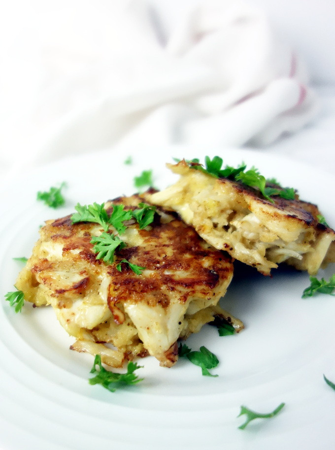 Old Bay Crab Cake Recipe
 The Best Old Bay Maryland Crab Cakes Went Here 8 This