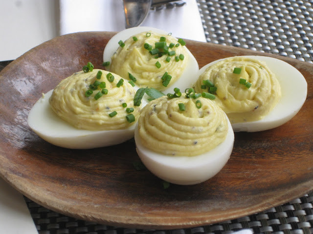 Old Fashioned Deviled Eggs
 Old fashioned Deviled Eggs