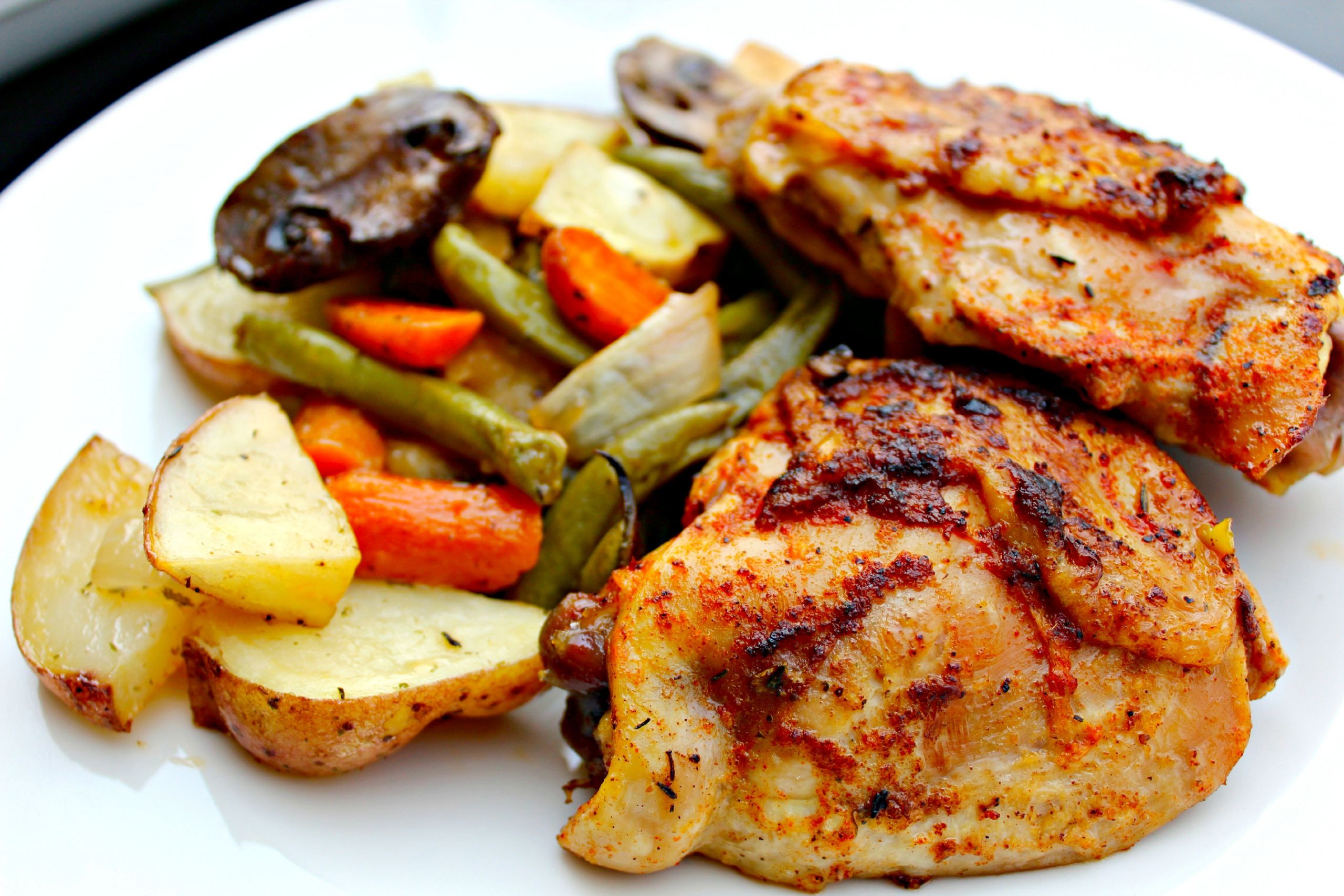 Oven Roasted Chicken And Vegetables
 Oven Roasted Chicken and Ve ables The plete Savorist