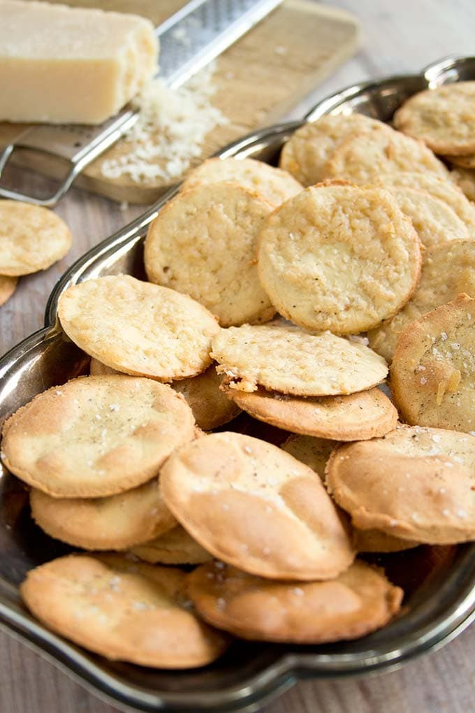 Paleo Crackers Recipes
 Paleo Almond Crackers – Sugar Free Londoner