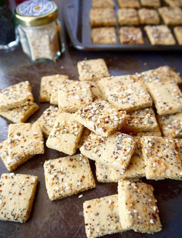 Paleo Crackers Recipes
 30 Delicious Paleo Cracker Recipes to Suit the Snack