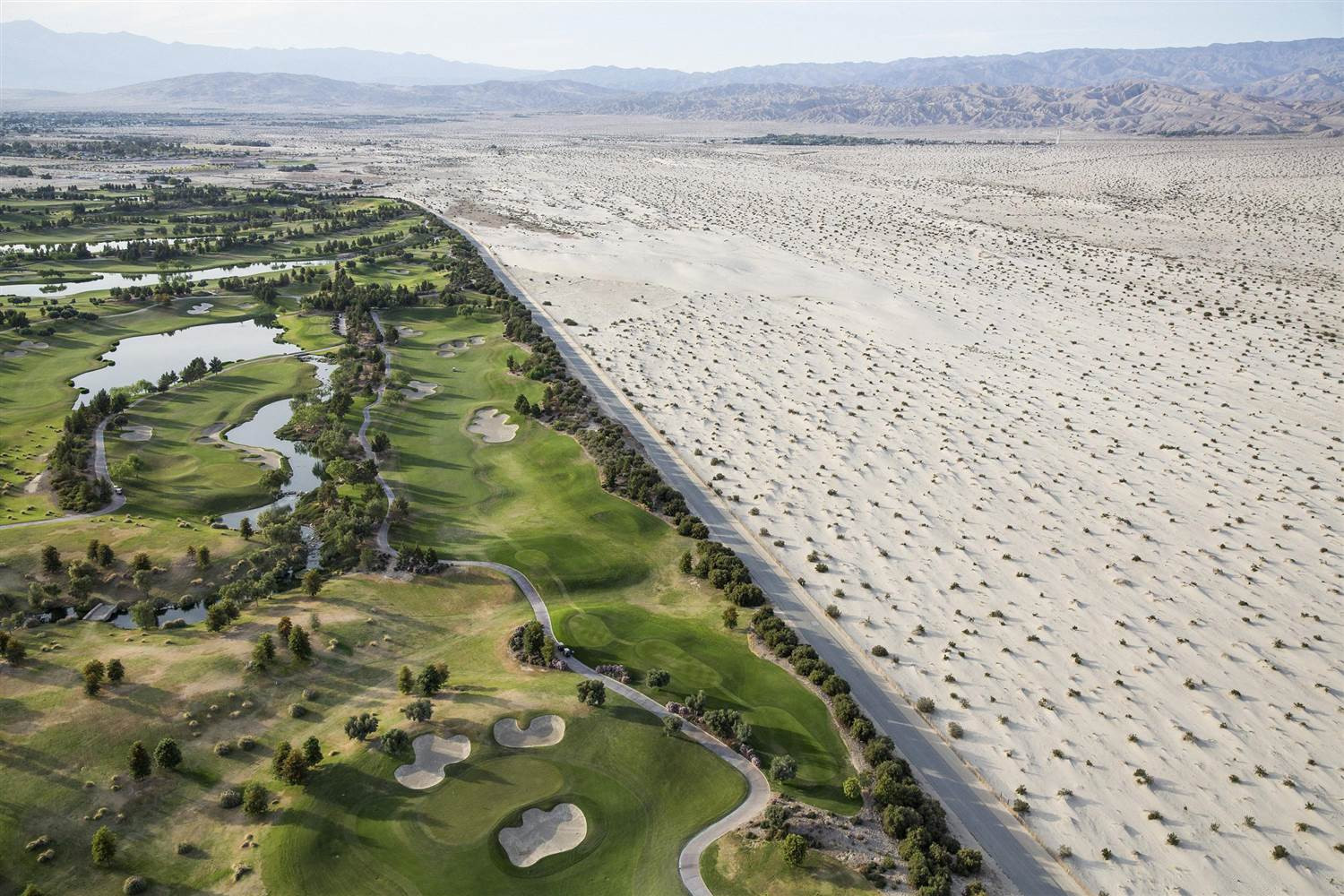 Palm Dessert Golf
 In Palm Springs America s Oasis Grapples With Drought