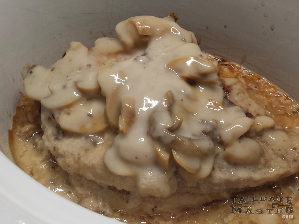 Pork Chops And Cream Of Mushroom Soup
 Easy Crockpot Pork Chops TailgateMaster
