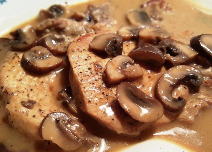 Pork Chops And Mushroom Soup Recipes
 Instant Pot Pork Chops in Mushroom Gravy [Homemade]