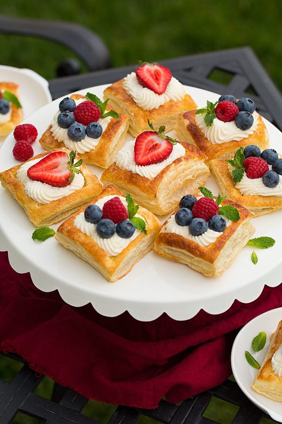 Puff Pastry Desserts With Cream Cheese
 Puff Pastry Fruit Tarts with Ricotta Cream Filling