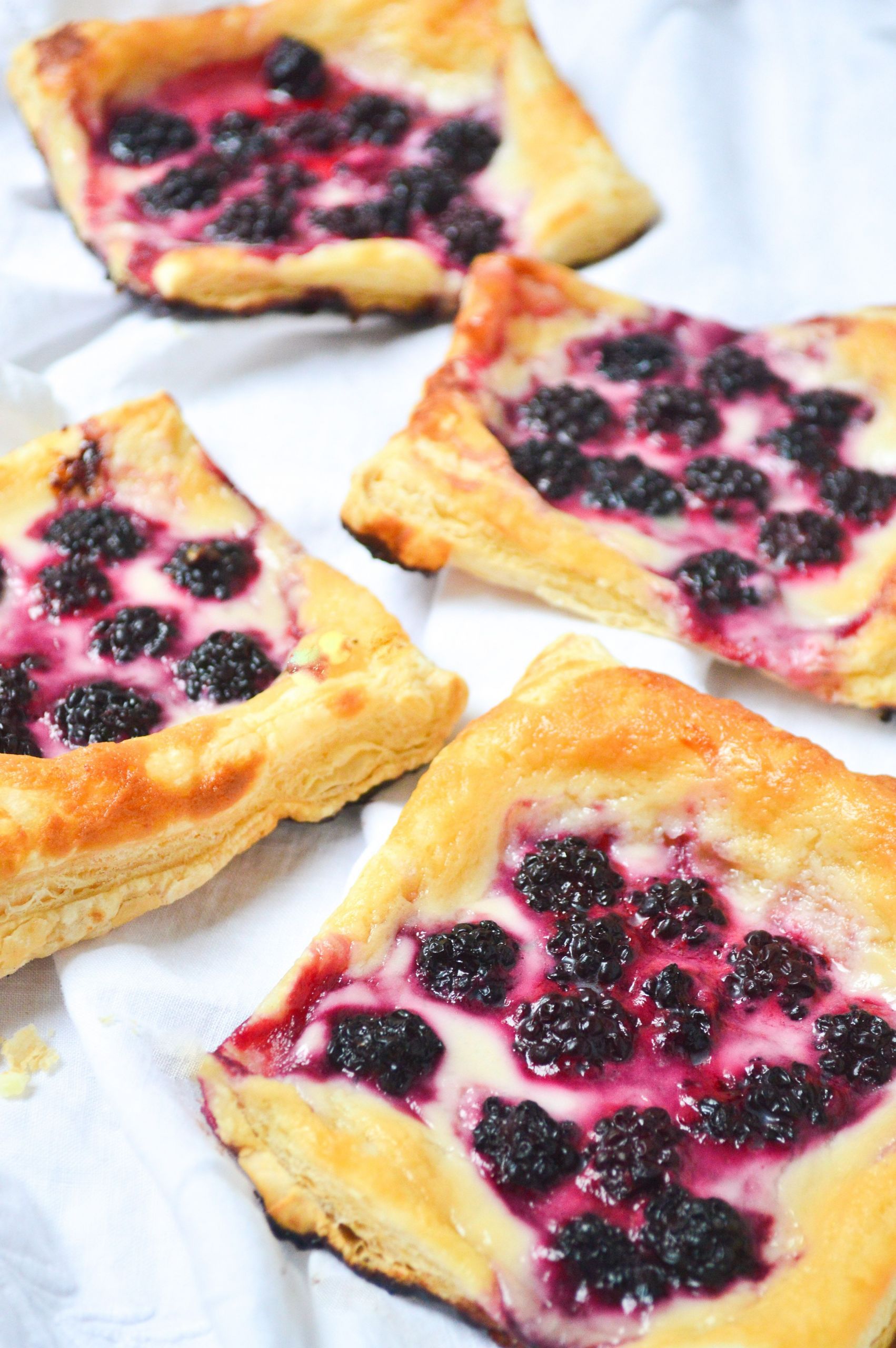 Puff Pastry Desserts With Cream Cheese
 Blackberry Cream Cheese Pastries Recipe